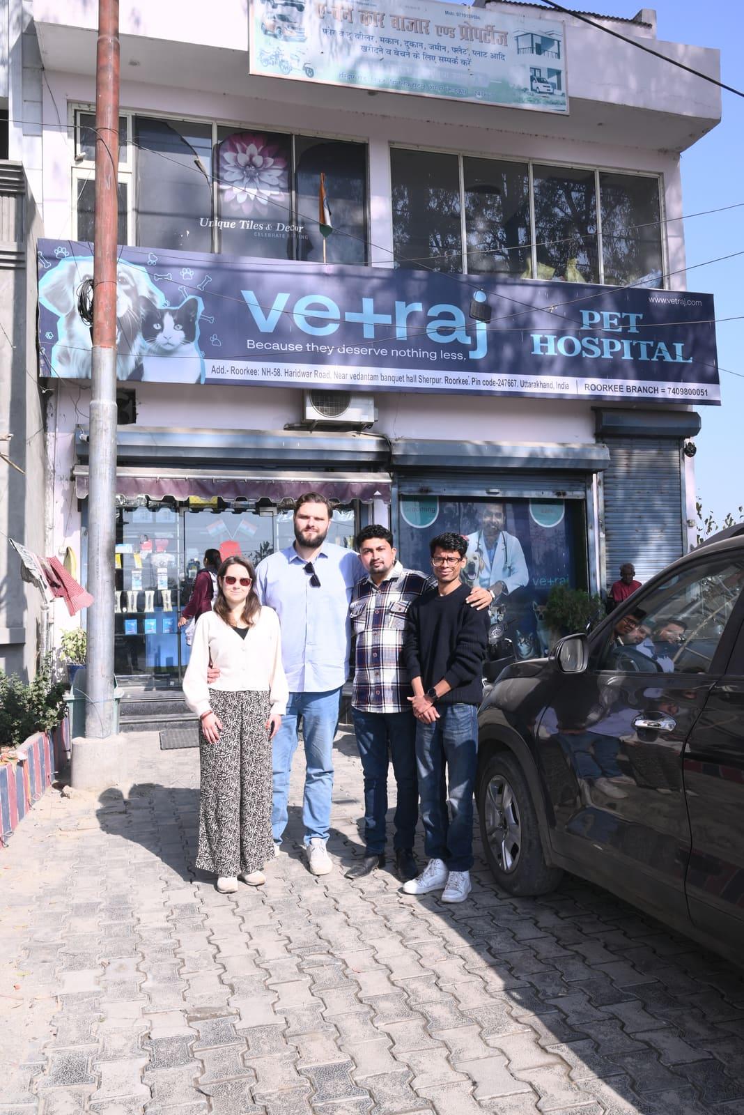 Vetraj clinic — vet team at work